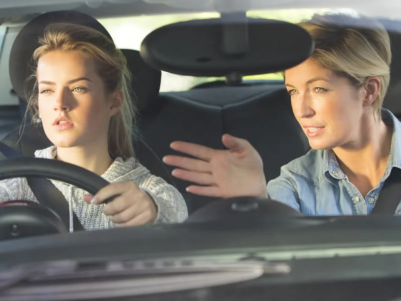 Are you looking drivers education online Course in Illinois at 16 Years Old? article image